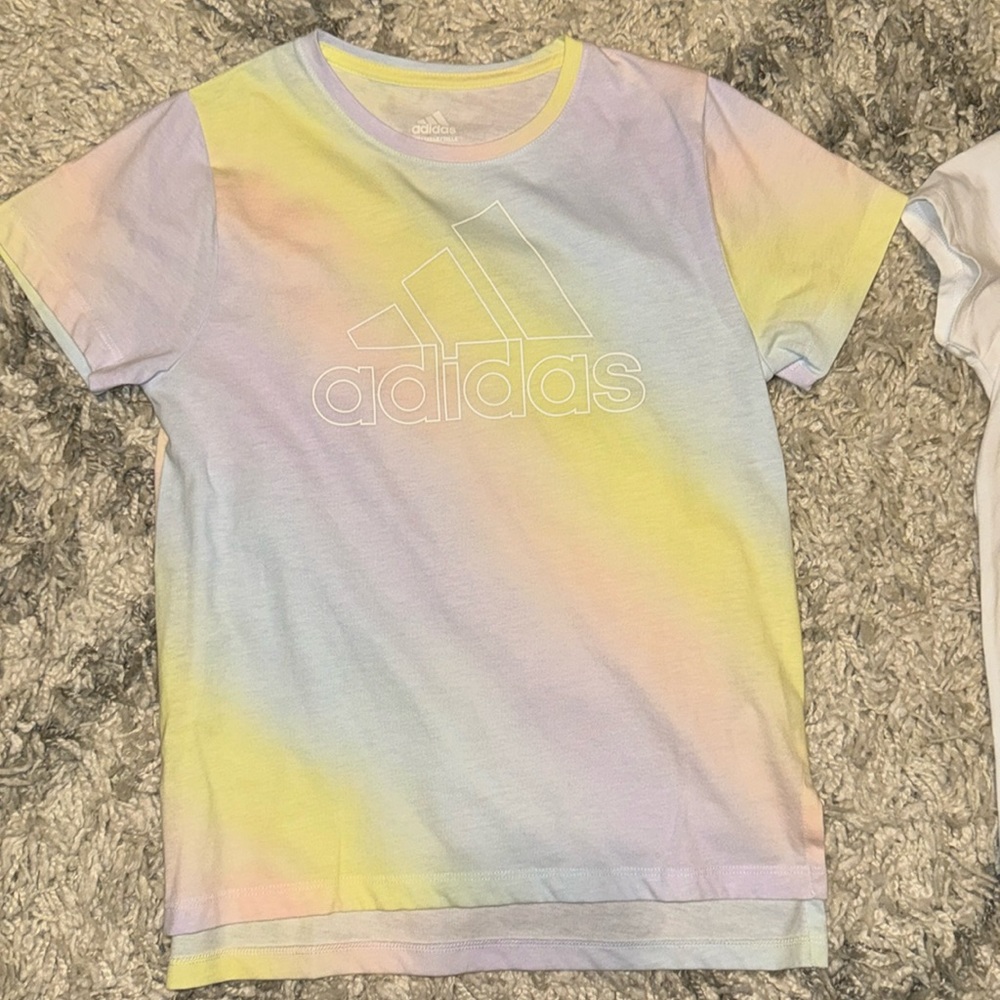 Adidas girls shirts size M (10/12)